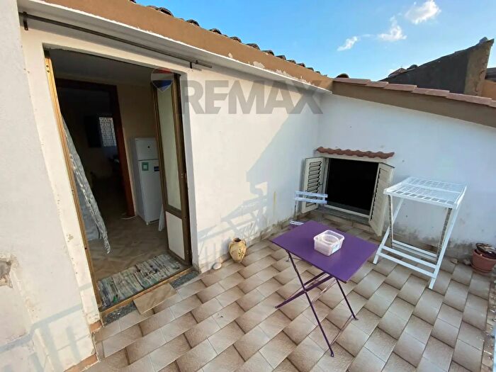 Casa con 5 locali in vendita in Largo Magoni, Santa Caterina Dello Ionio