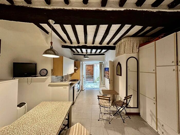 Appartamento monolocale in vendita in Capoliveri