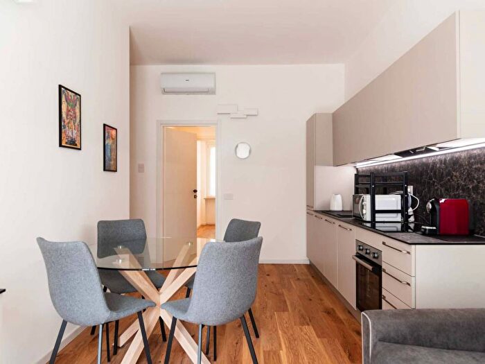 Appartamento bilocale in affitto in Via Giulio Cesare Procaccini, Paolo Sarpi, Milano