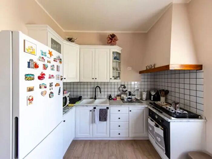 Appartamento trilocale in vendita in Pescia