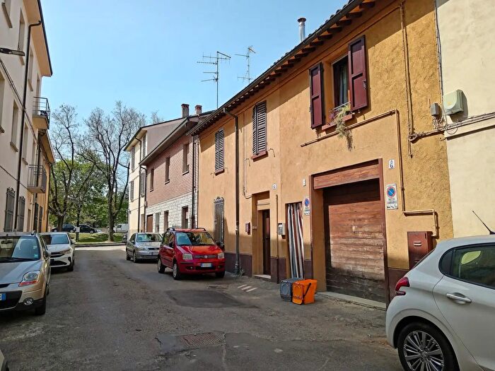Casa trilocale in vendita in Faenza