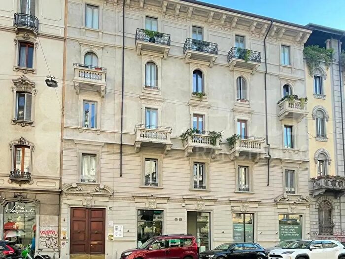 Appartamento monolocale in affitto in Via Plinio, Milano