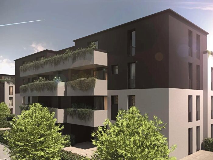 Appartamento quadrilocale in vendita in Via Giambattista Vico, Rimini