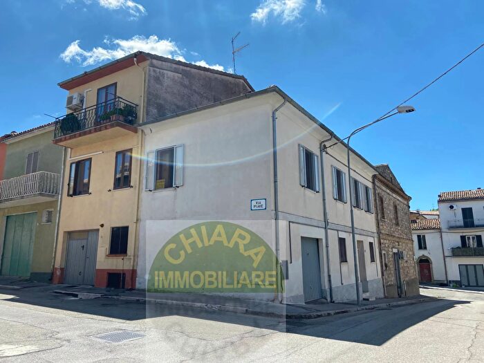 Casa con 6 locali in vendita in Trento E Trieste, Furci