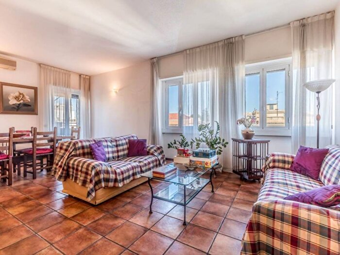 Appartamento trilocale in affitto in Via Vesuvio, Città Giardino, Roma