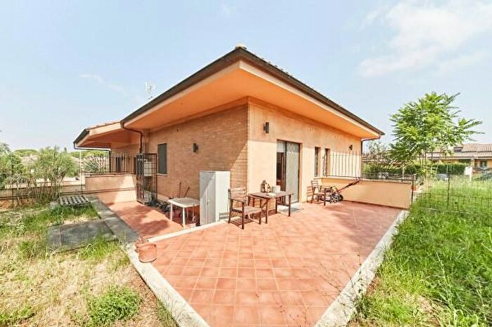 Appartamento bilocale in vendita in Viale Enrico Fermi, Frascati