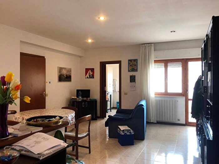 Appartamento trilocale in affitto in Via Gaetano Donizetti, San Sisto Lacugnano, Perugia