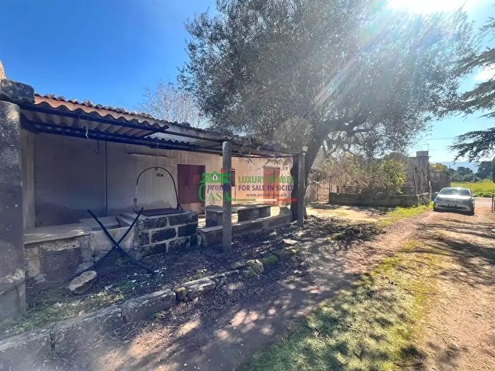 Casa in vendita in Contrada Bellona, Comiso