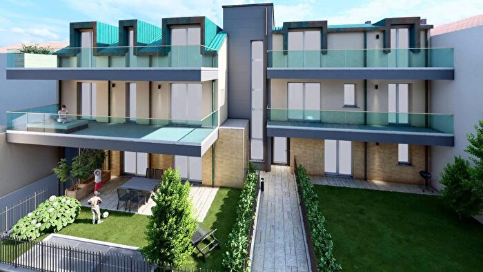 Case in Vendita e in Affitto - 2