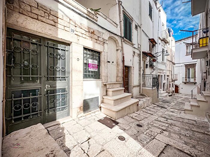 Casa monolocale in vendita in Via Gradini Putignano, Putignano