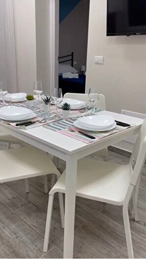 Appartamento trilocale in affitto in Via Cosmo Guastella, Oreto Perez, Palermo