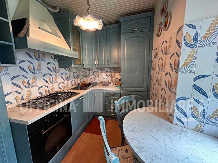 Appartamento quadrilocale in vendita in Via Garibaldi, Dazio