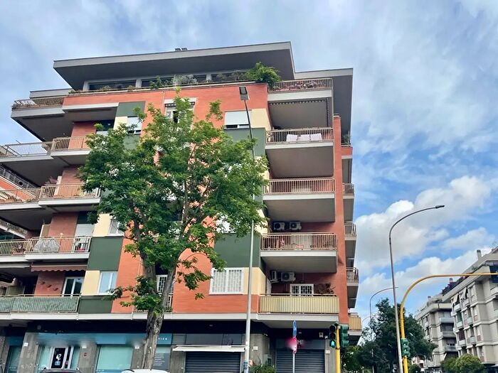 Appartamento in vendita in Via Isole del Capo Verde, Roma