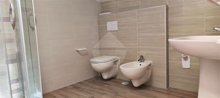 Appartamento con 6 locali in vendita in Pizzo