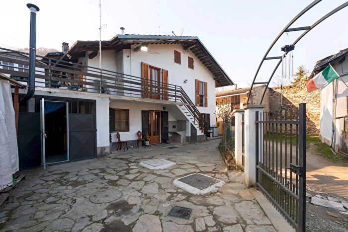 Casa trilocale in vendita in Via Vecchia Robella, Sanfront