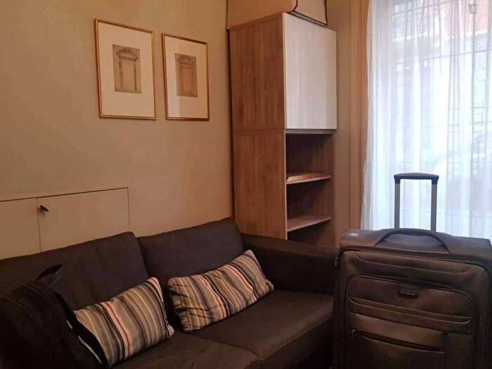 Appartamento bilocale in affitto in Via Giovanni Pastorelli, Navigli Darsena, Milano