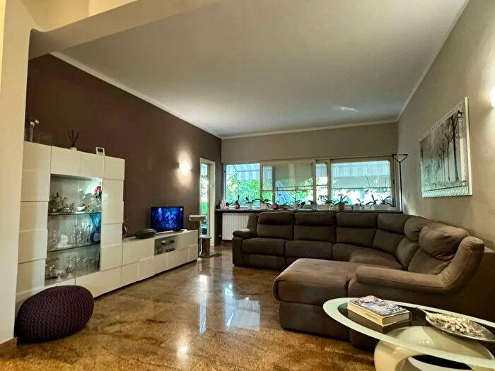 Appartamento trilocale in vendita in Mantova