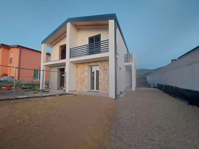 Casa trilocale in vendita in Soleminis