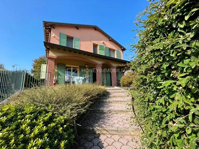 Casa con 6 locali in vendita in Bargone Montauro, Salsomaggiore Terme