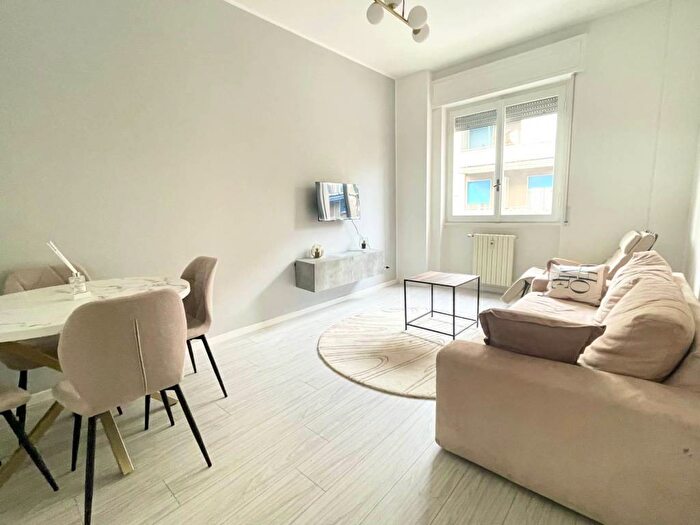 Appartamento bilocale in affitto in Via Astico, Ponte Nuovo, Milano