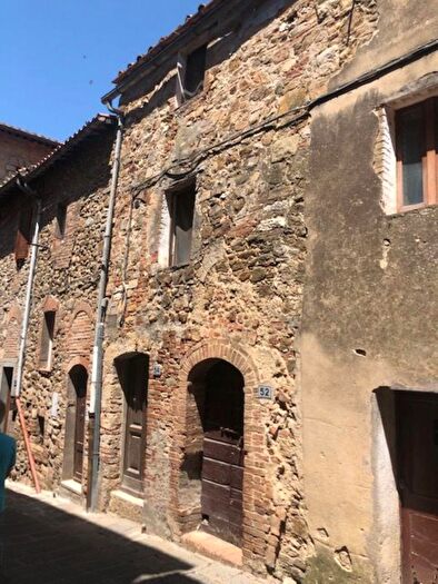 Appartamento con 5 locali in vendita in di Mezzo, Montalcino