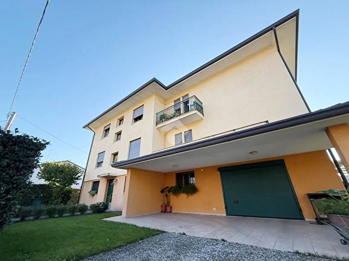 Casa con 5 locali in vendita in Cittadella