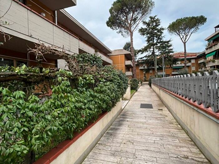 Appartamento con 5 locali in affitto in Via di Querceto, Sesto Città, Sesto Fiorentino