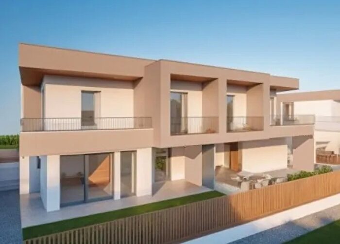 Casa quadrilocale in vendita in Abano Terme