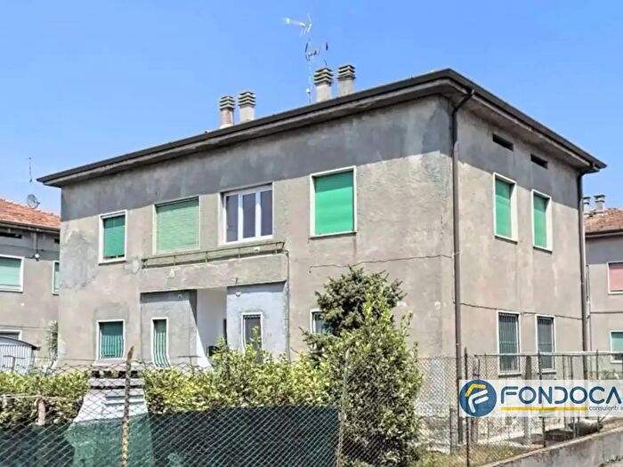 Appartamento bilocale in affitto in Palazzolo Via Castaldi, Palazzolo Sull'Oglio