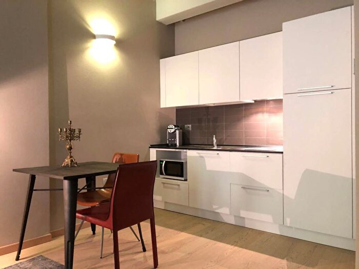 Appartamento monolocale in affitto in Borgo Regale, Centro Storico, Parma