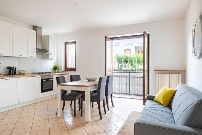 Appartamento bilocale in vendita in Via Pes di Villamarina, Busca