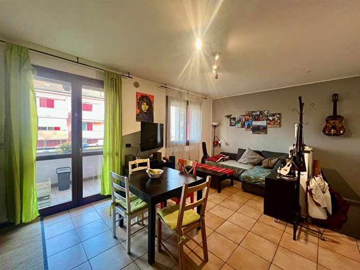 Appartamento quadrilocale in vendita in Via Trieste Rubano, Rubano