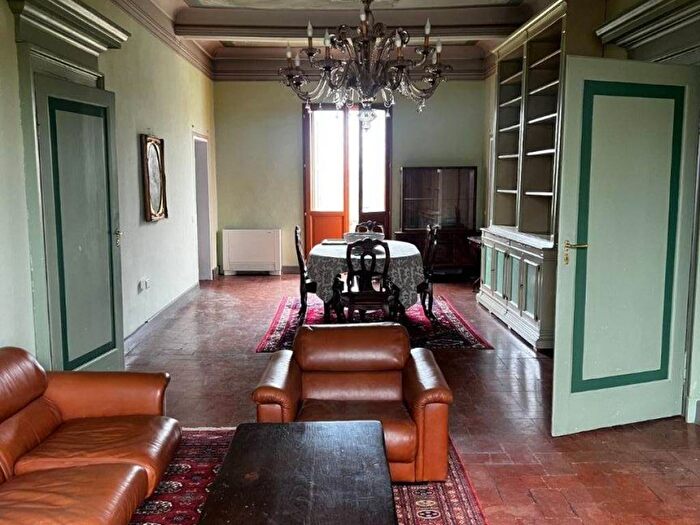 Appartamento quadrilocale in affitto in Torrazzi, Modena