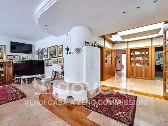 Appartamento con 5 locali in vendita in Via Dolomiti Snc, Sedico