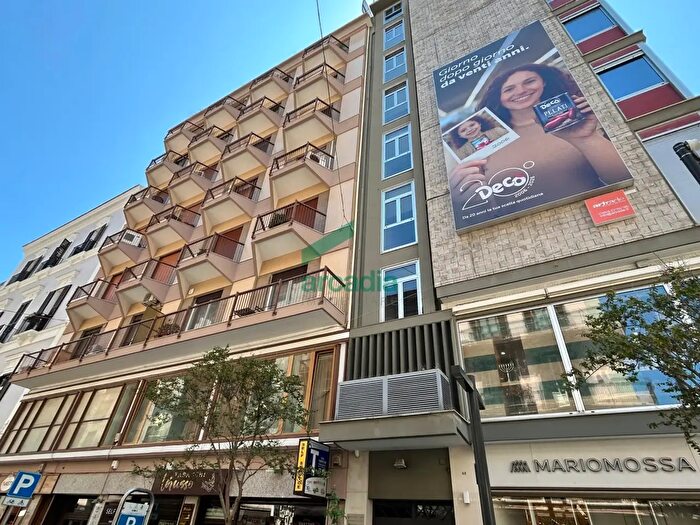 Appartamento trilocale in vendita in Via Abate Giacinto Gimma a, Bari