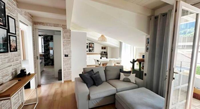 Appartamento bilocale in vendita in Via Dante, Egna