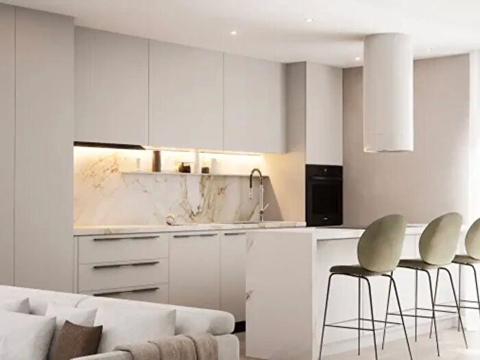 Casa quadrilocale in vendita in Novara