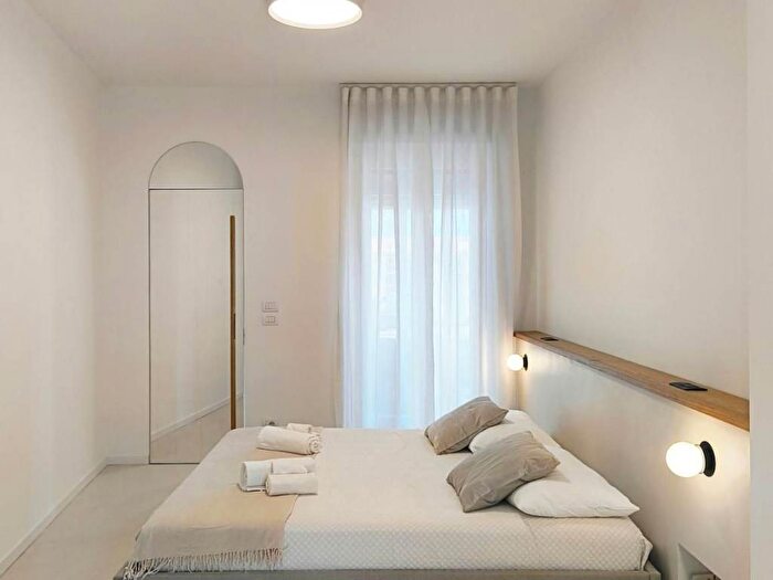 Appartamento trilocale in affitto in Via Ventimiglia, Nizza Millefonti, Torino