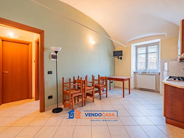 Appartamento bilocale in affitto in Via Carlo Rovere, Dogliani