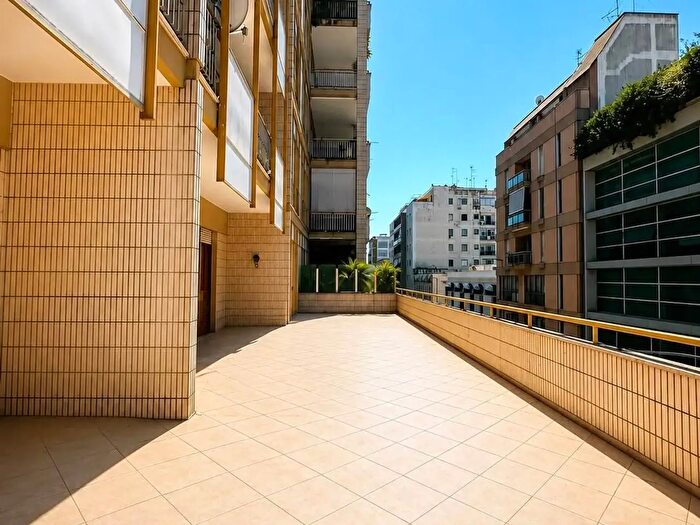 Appartamento con 7 locali in vendita in Via Nazario Sauro, Lecce