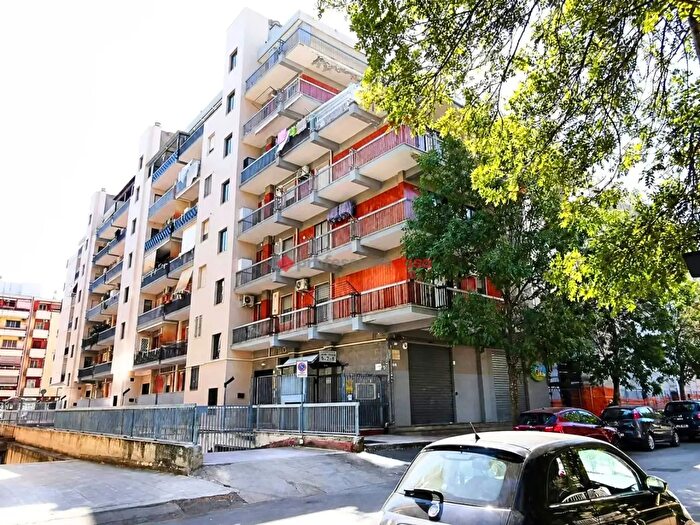 Appartamento trilocale in vendita in Via Padre Antonio da Olivadi, Foggia