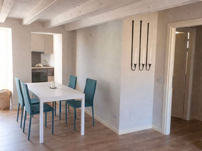 Appartamento trilocale in affitto in Centro, Iseo