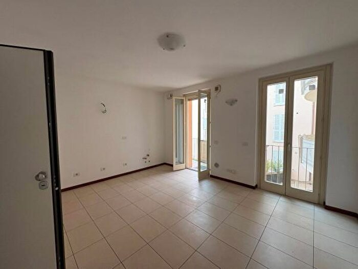 Appartamento trilocale in vendita in Via Giovanni Capra, Pontenure