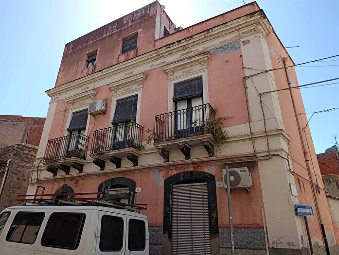 Casa quadrilocale in vendita in Biancavilla, Biancavilla