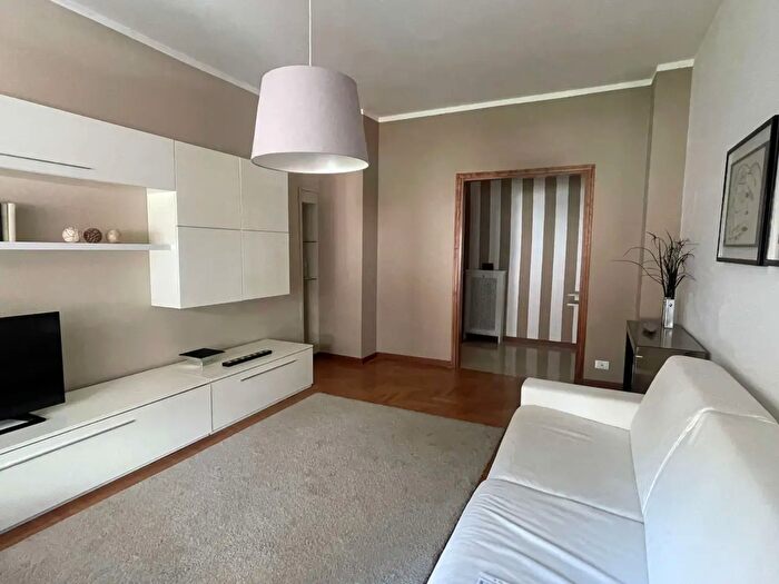 Appartamento bilocale in vendita in Via Borgovico, Como