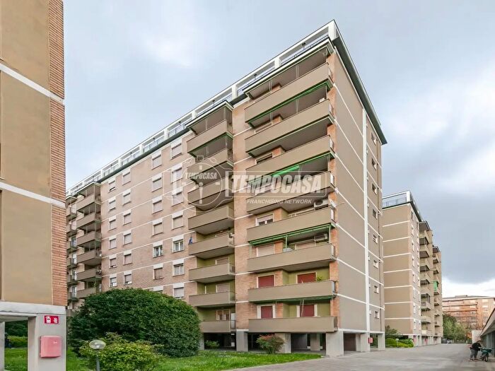 Appartamento trilocale in vendita in Via Archimede, Bresso