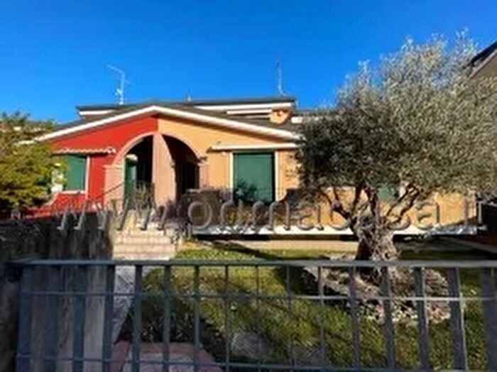 Casa quadrilocale in vendita in Via San Giuseppe l, Chioggia