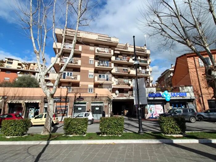 Appartamento monolocale in vendita in Via Roma, Poggio Mirteto