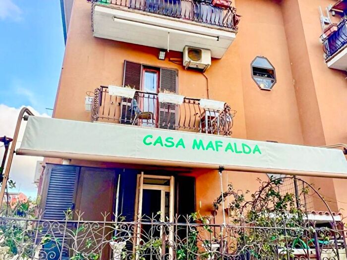 Appartamento bilocale in affitto in Via Abascanto, Quarto Miglio, Roma