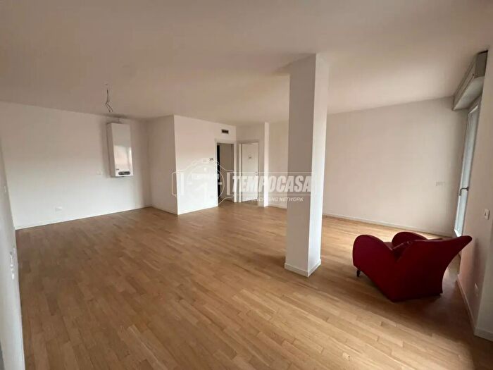 Appartamento quadrilocale in vendita in Viale Ernesto Pirovano B, Bergamo